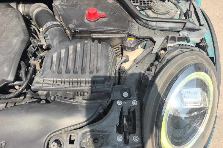 Used MINI 2018 1.5T COOPER CABRIO Artist Engine Bay Left