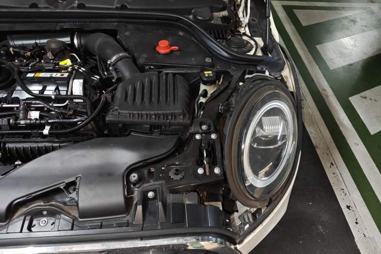 Used MINI 2018 1.5T COOPER Classic Edition Five-Door Version Engine Bay Left