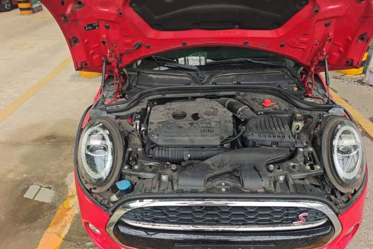 Used MINI 2018 2.0T COOPER S Artist Engine Bay Right