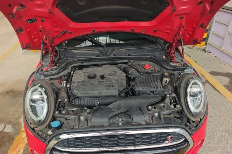 Used MINI 2018 2.0T COOPER S Artist Engine Bay