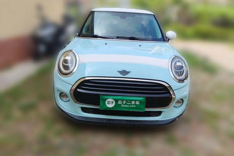 Used MINI 2018 1.5T COOPER Classic Edition Front