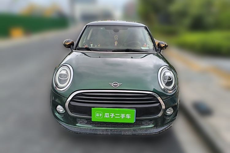 Used MINI 2018 1.5T COOPER Classic Edition Front