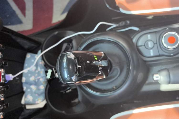 Used MINI 2018 1.5T COOPER CABRIO Artist Gear Lever
