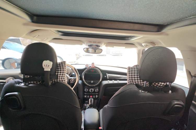 Used MINI 2018 1.5T COOPER Classic Edition Headliner