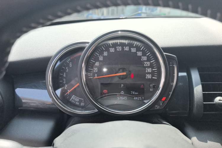Used MINI 2018 1.5T COOPER CABRIO Artist Instrument Cluster