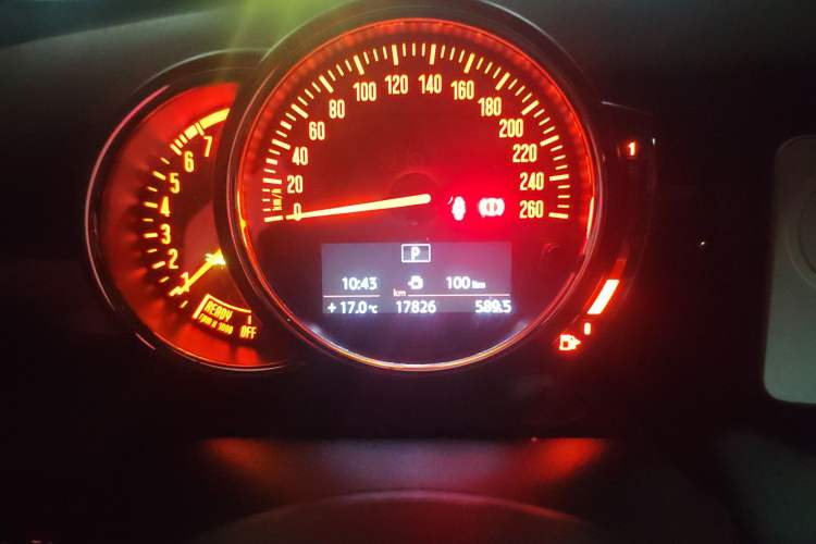 Used MINI 2018 1.5T COOPER CABRIO Artist Instrument Cluster