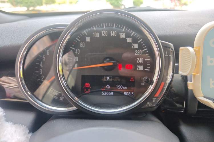 Used MINI 2018 1.5T COOPER CABRIO Classic Edition Instrument Cluster