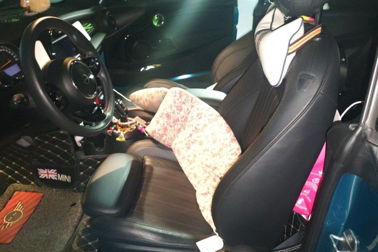 Used MINI 2018 1.5T COOPER CABRIO Artist Left Front Seat