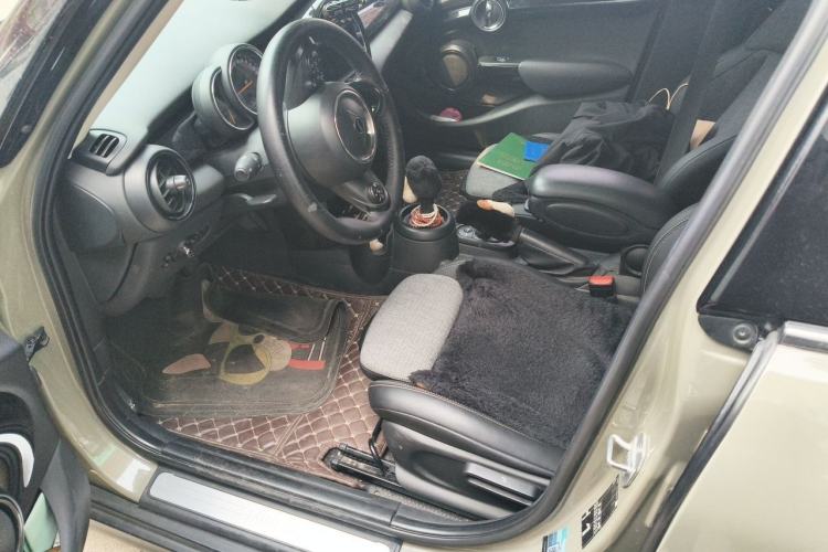 Used MINI 2018 1.5T COOPER Classic Edition Five-Door Version Left Front Seat