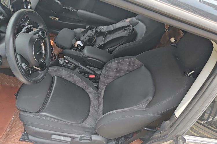 Used MINI 2018 1.5T COOPER Classic Edition Left Rear Seat