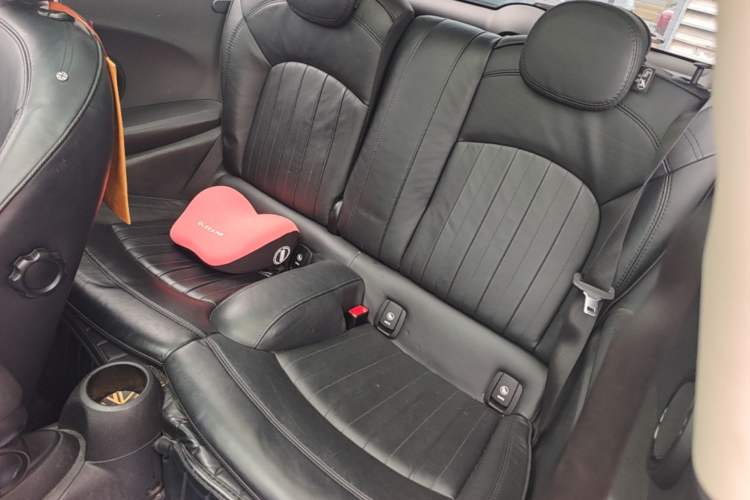 Used MINI 2018 2.0T COOPER S Artist Left Rear Seat