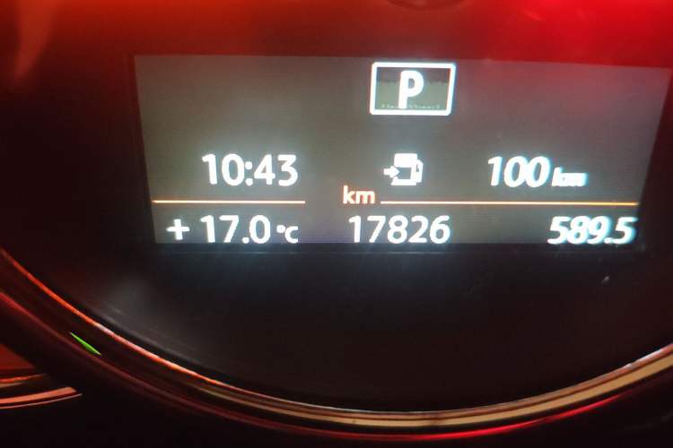 Used MINI 2018 1.5T COOPER CABRIO Artist Odometer Close Up