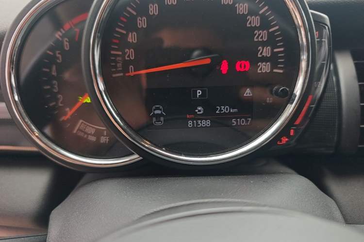 Used MINI 2018 2.0T COOPER S Artist Odometer Close Up