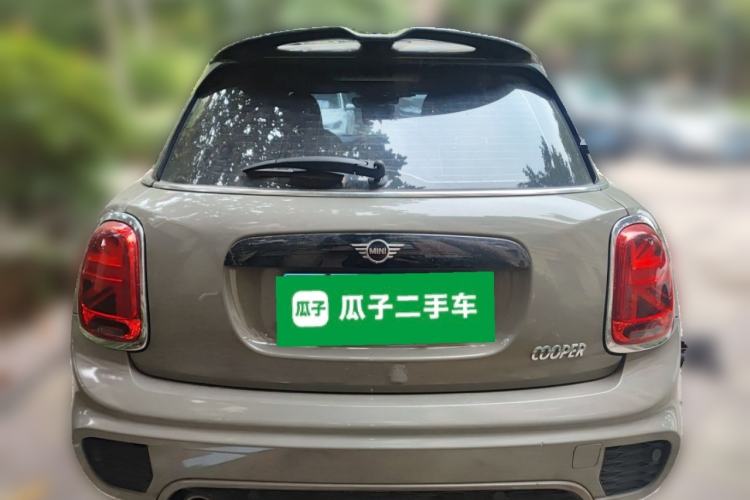 Used MINI 2018 1.5T COOPER Racing Edition Five-Door Version Rear