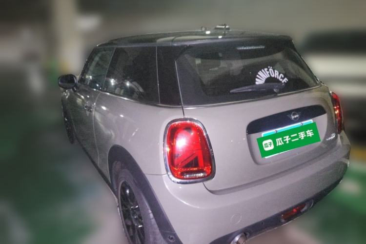 Used MINI 2018 1.5T COOPER Classic Edition Rear Left 45 Deg