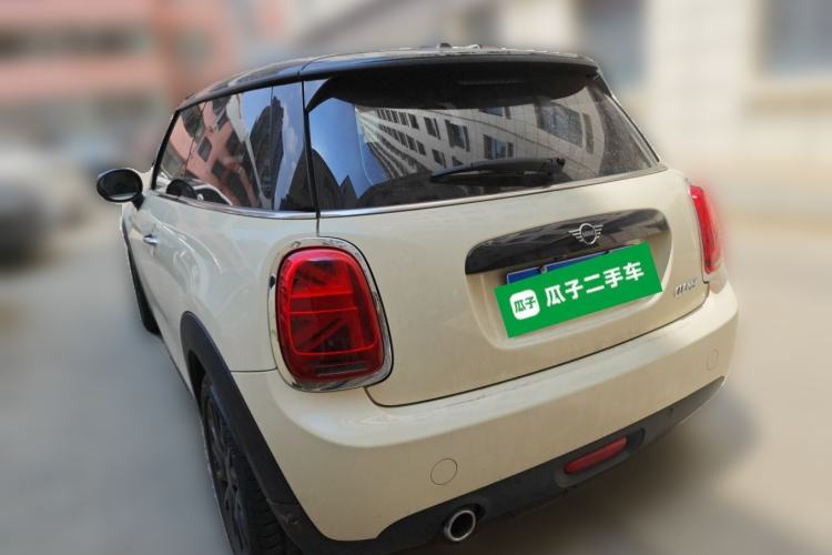 Used MINI 2018 1.5T COOPER Classic Edition Rear Left 45 Deg