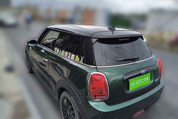 Used MINI 2018 1.5T COOPER Classic Edition Rear Left 45 Deg