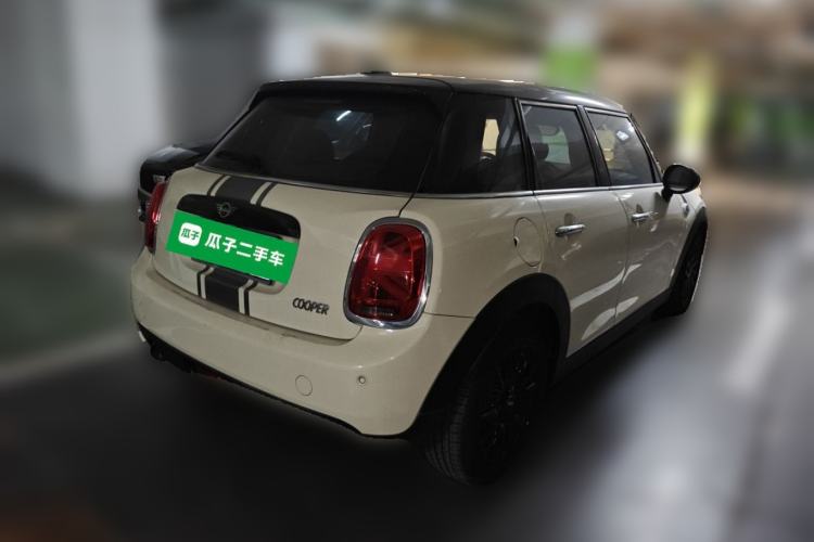 Used MINI 2018 1.5T COOPER Classic Edition Five-Door Version Rear Right 45 Deg