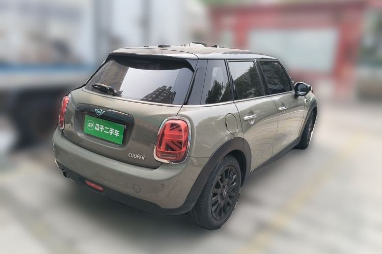 Used MINI 2018 1.5T COOPER Classic Edition Five-Door Version Rear Right 45 Deg