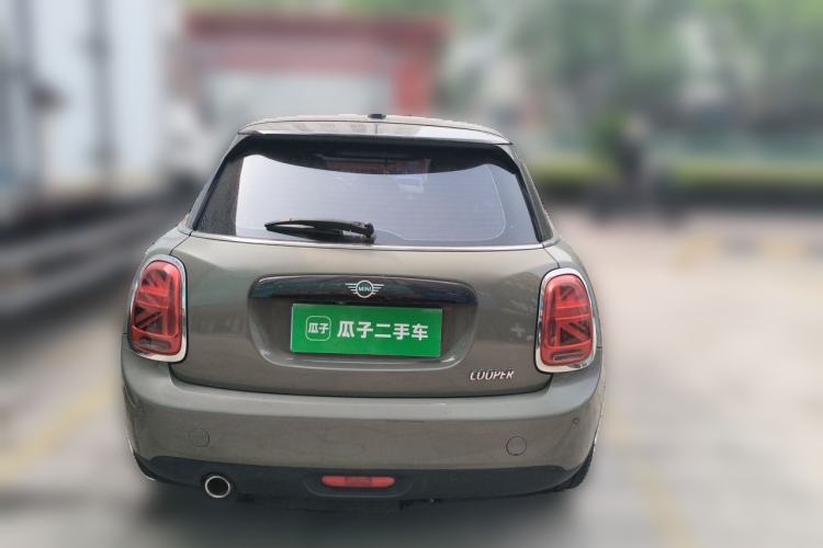 Used MINI 2018 1.5T COOPER Classic Edition Five-Door Version Rear