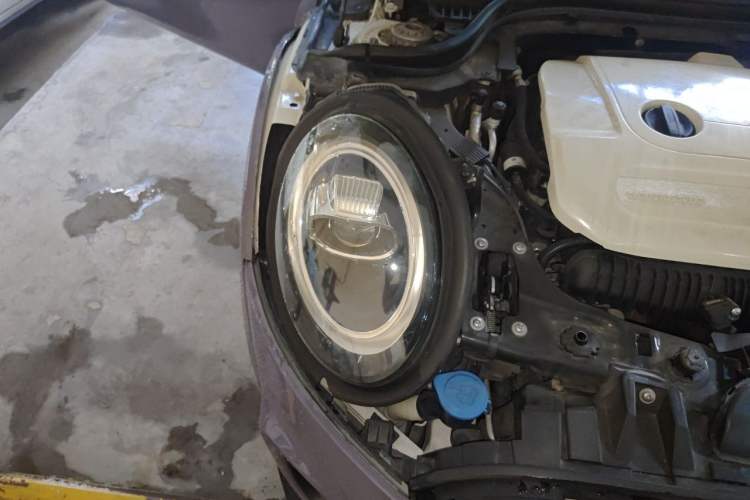 Used MINI 2018 2.0T COOPER S Classic Edition Right Front Headlight