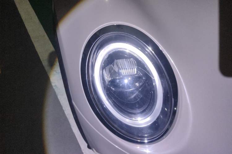 Used MINI 2018 1.5T COOPER Classic Edition Right Front Headlight