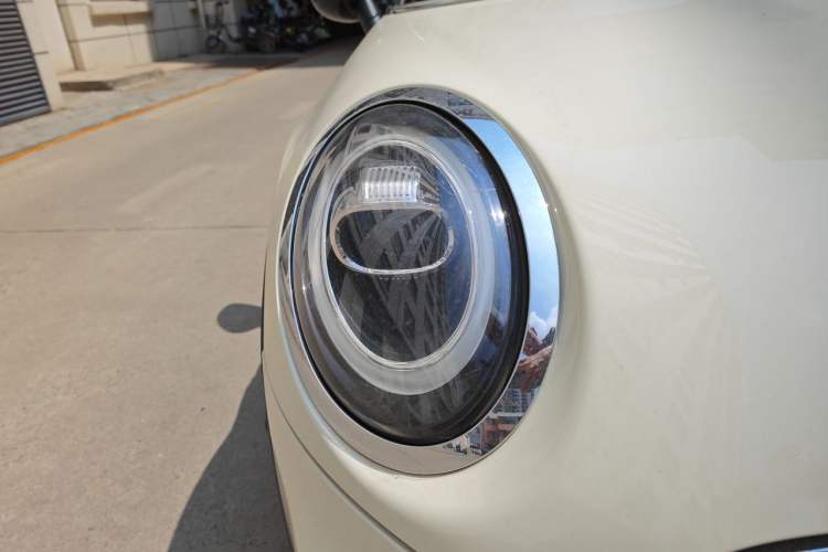 Used MINI 2018 1.5T COOPER Classic Edition Right Front Headlight
