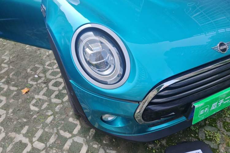 Used MINI 2018 1.5T COOPER CABRIO Classic Edition Right Front Headlight