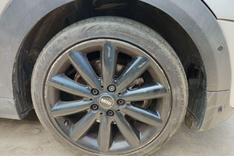 Used MINI 2018 1.5T COOPER Artist Right Front Wheel Hub