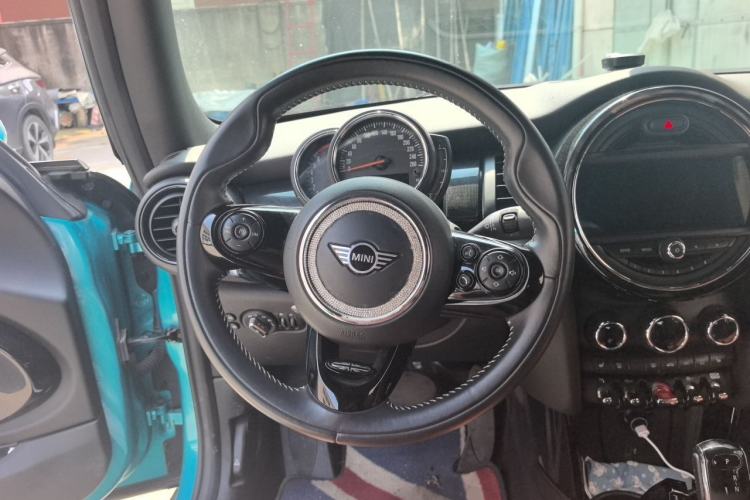 Used MINI 2018 1.5T COOPER CABRIO Artist Steering Wheel