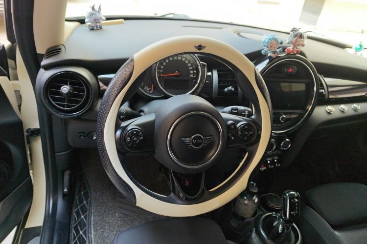 Used MINI 2018 1.5T COOPER Classic Edition Steering Wheel