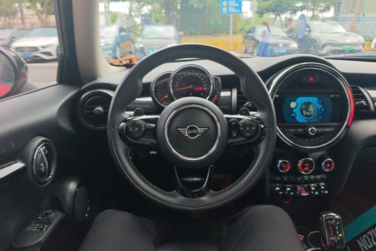 Used MINI 2018 2.0T COOPER S Artist Steering Wheel