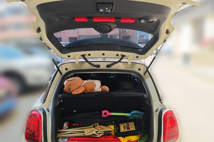 Used MINI 2018 1.5T COOPER Classic Edition Trunk