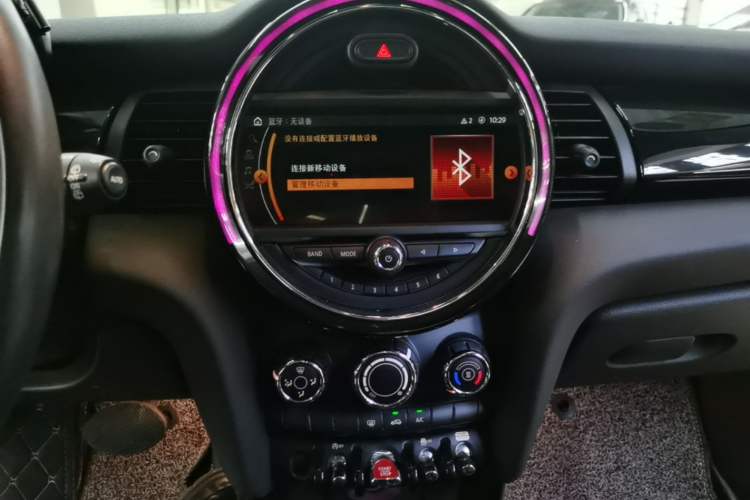 Used MINI 2018 1.5T COOPER Classic Edition Five-Door Version Audio And AC Panel
