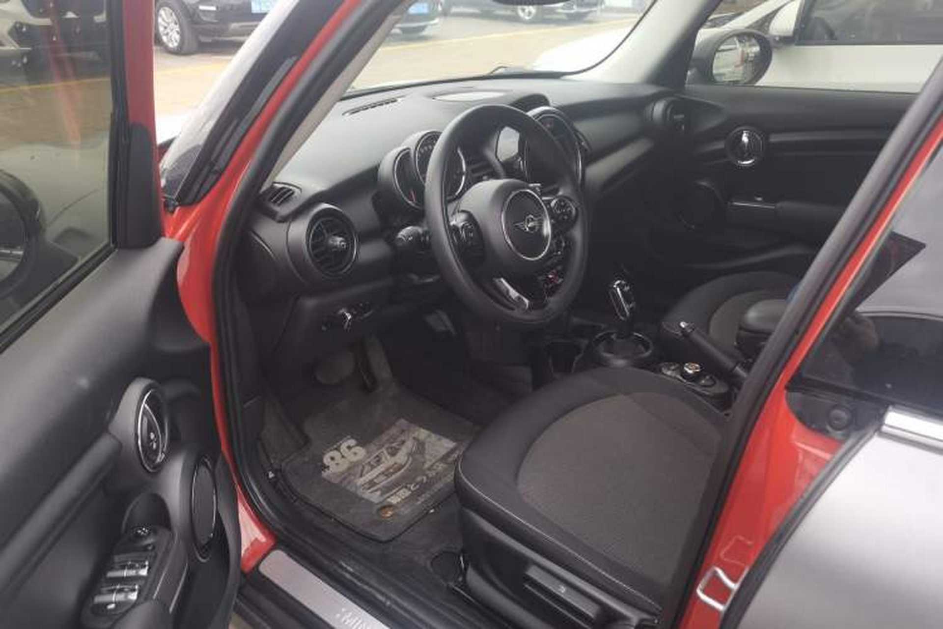 Used MINI 2018 1.5T ONE Five-Door Edition Driver Seat