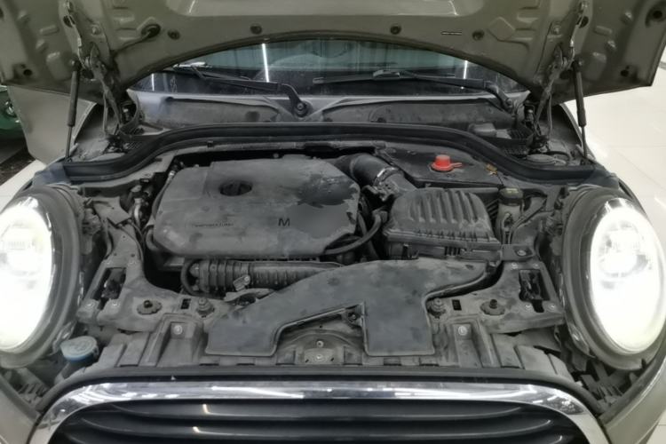 Used MINI 2018 1.5T COOPER Classic Edition Five-Door Version Engine Bay