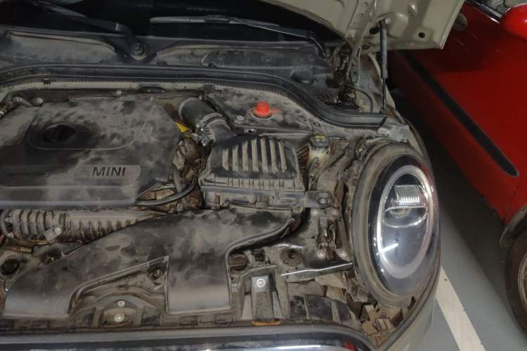 Used MINI 2018 1.5T COOPER Classic Edition Five-Door Version Engine Bay Left