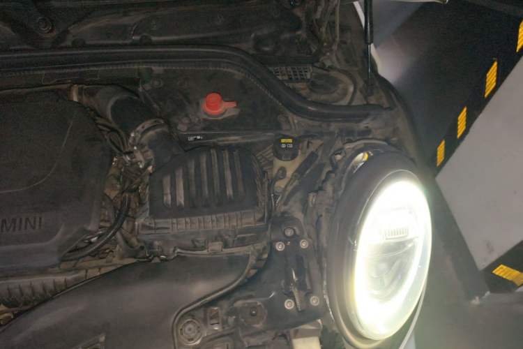 Used MINI 2018 1.5T COOPER Racing Driver Engine Bay Left