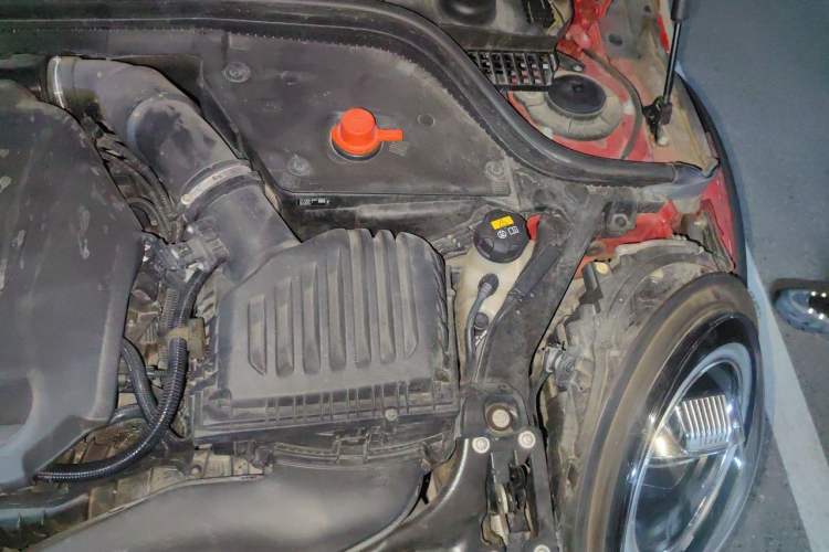 Used MINI 2018 1.5T COOPER Artist Five-Door Edition Engine Bay Left
