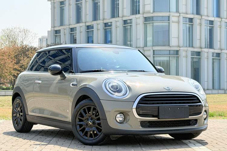 Used MINI 2018 1.5T COOPER Classic Edition Exterior 2