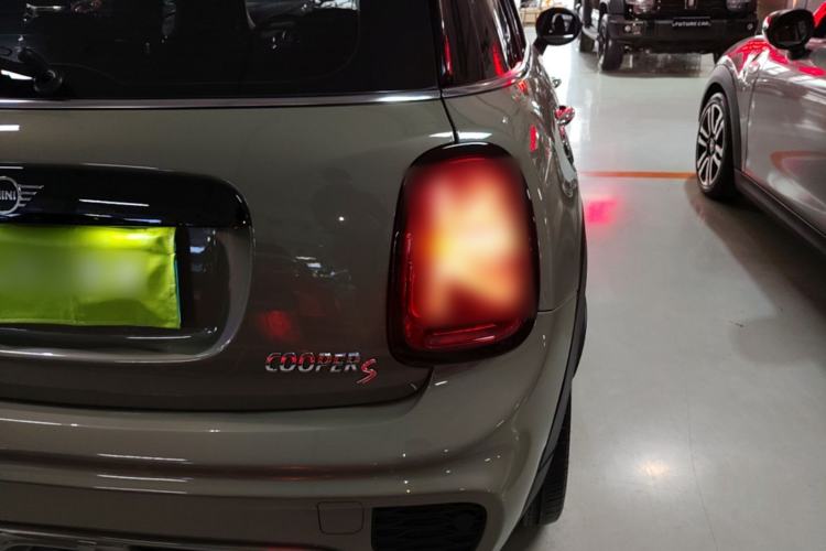 Used MINI 2018 2.0T COOPER S Racing Edition 5-door model Exterior 3