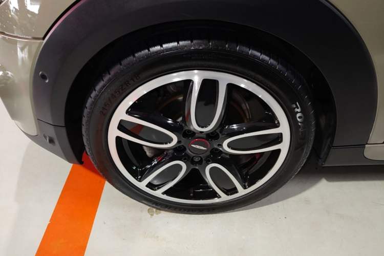 Used MINI 2018 2.0T COOPER S Racing Edition 5-door model Exterior 4