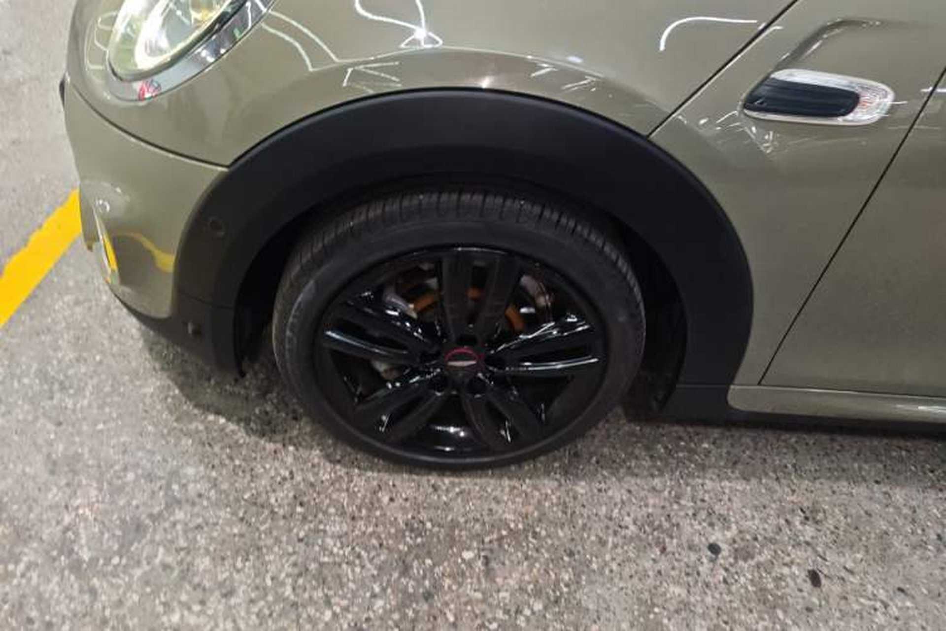 Used MINI 2018 1.5T COOPER Racing Driver Exterior 4