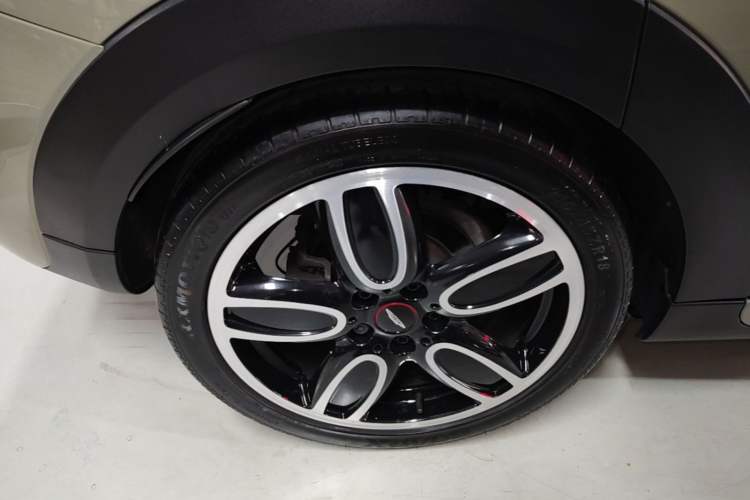 Used MINI 2018 2.0T COOPER S Racing Edition 5-door model Exterior 5