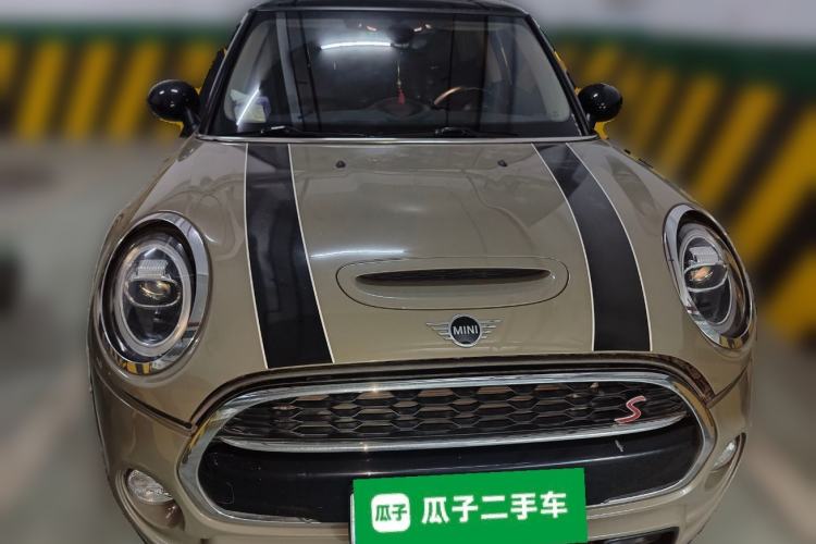 Used MINI 2018 2.0T COOPER S Classic Edition Front