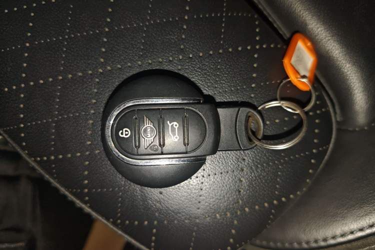 Used MINI 2018 2.0T COOPER S Classic Edition Interior 1