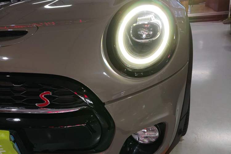 Used MINI 2018 2.0T COOPER S Racing Edition 5-door model Left Front Headlight