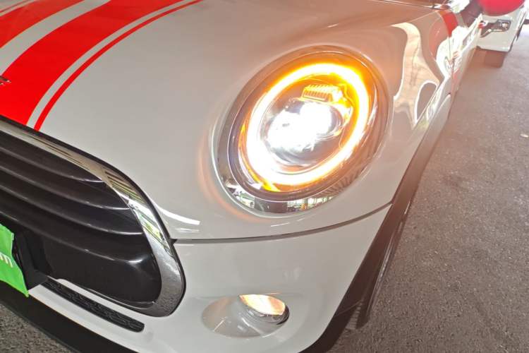 Used MINI 2018 1.5T COOPER Classic Edition Left Front Headlight