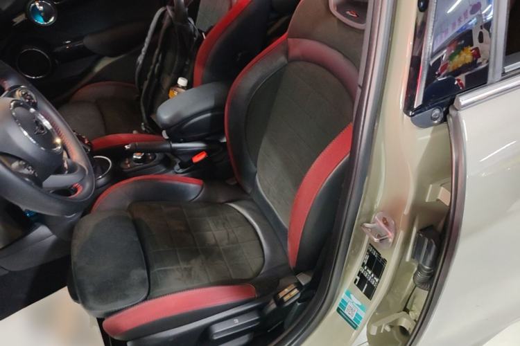 Used MINI 2018 2.0T COOPER S Racing Edition 5-door model Left Front Seat