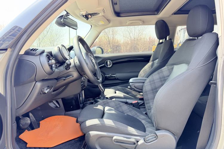 Used MINI 2018 1.5T COOPER Classic Edition Left Front Seat